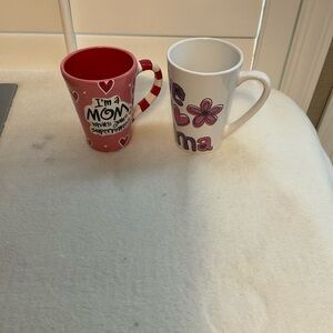 Charming Red and White Mom Mug Duo